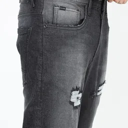 HIGHLANDER Men Grey Tapered Fit Mildly Distressed Light Fade Stretchable Jeans image 5