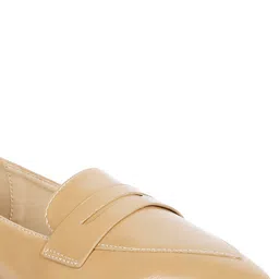 London Rag Women Beige Loafers image 3