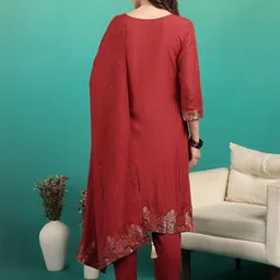 Moda Rapido Women Red Printed Viscose Rayon Kurta Sets image 4