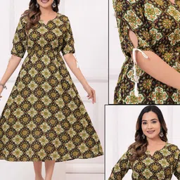 NEKU FASHOIN Floral Printed Kurta image 4