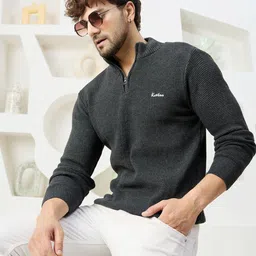 Kveto style redefined Men Colourblocked Sweater Vest-picture-28