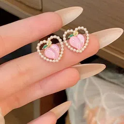 FIMBUL Heart Shaped Studs Earrings-picture-15
