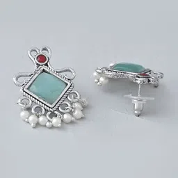 DASTOOR Gold-Plated Diamond Shaped Artificial Stones Oxidised Studs image 2