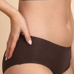 Dressberry Pack of 2 Mid-Hipster Invisi-Fit Brief image 2