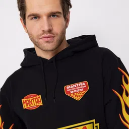 The Youth Mantra Men Graphic Printed Hooded Sweatshirt image 3