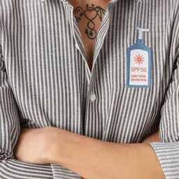 HAMPTONS Men Solid Spread Collar Cotton Casual Shirt image 2