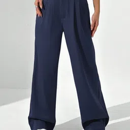 Chemistry Women Relaxed Straight Leg Straight Fit High-Rise Pleated Trousers-picture-17