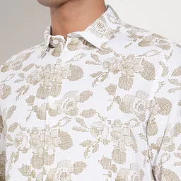 Peregrine by Pantaloons Men Floral Printed Casual Shirt image 5