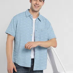 AMERICAN EAGLE OUTFITTERS Men Horizontal Striped Spread Collar Cotton Casual Shirt image 3