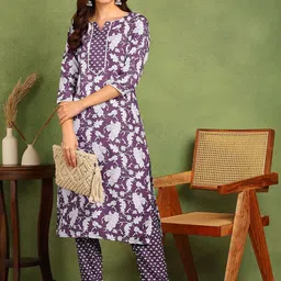 DSK STUDIO Women Floral Printed Regular Kurta with Trousers-picture-14