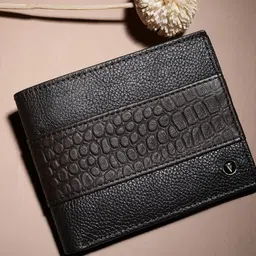 Van Heusen Men Textured Leather Two Fold Wallet-picture-42