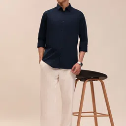 RAYNE BLACK Men Smart Slim Fit Casual Shirt image 2