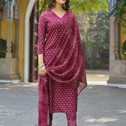 vaamsi Women's Maroon Rayon Blend Floral Straight Printed Kurta Pant With Dupatta Set | Office Wear Straight Kurta Set | Printed Salwar Suit For Women image 3