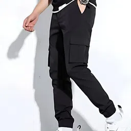 Hyraa Club Men Original Cargos Trousers image 4