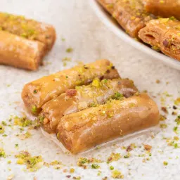 Assorted Baklava Delicacy Box image 5
