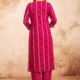 Araaha Women Ethnic Motifs Printed Regular Kurta with Pyjamas & With Dupatta image 3