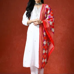 QSH Women Floral Embroidered Kurta with Palazzos & Dupatta-image-36