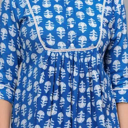 ARES VEILS Floral Printed Mandarin Collar A-line Short Kurti image 5
