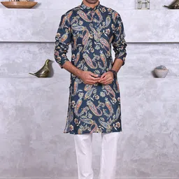 ManQ Men Paisley Printed Mandarin Collar Straight Kurta-picture-33