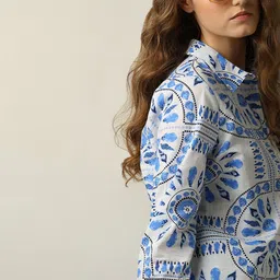 vero moda Women Regular Fit Printed Spread Collar Casual Shirt image 1
