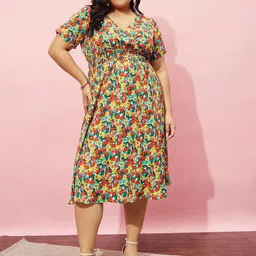 Berrylush Curve Floral Printed Fit & Flare Dress image 5