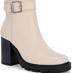 Roadster Women Beige Faux Leather Casual Chelsea Boots Boots For Women image 2