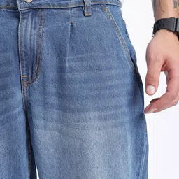 glitchez Men Faded Loose Fit Stretchable Jeans image 5