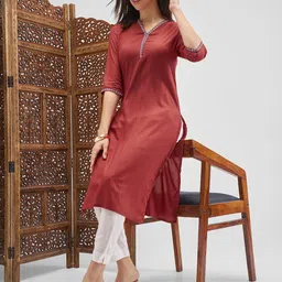 Vishudh V-Neck Three-Quarter Sleeves Straight Kurta-picture-24