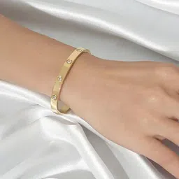 DressBerry Set Of 2 Gold-Plated AD Studded Kada Bracelet image 5