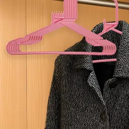 Aura Pack Of 6 Pink Clothes Hanger image 3