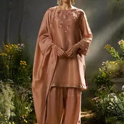 Ganga Women Floral Embroidered Regular Thread Work Kurta with Patiala & With Dupatta-picture-29