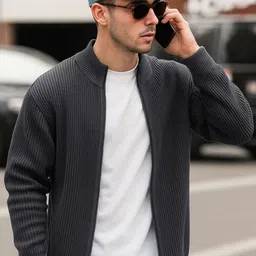 Bewakoof Men Striped High Neck Long Sleeves Sweaters-image-51