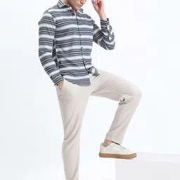 SHOWOFFFF Men Comfort Multi Stripes Striped Casual Shirt image 3