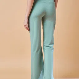 COLOR CAPITAL Pack Of 3 High Rise Flared Gym Tights image 4