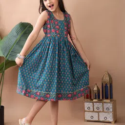 Sangria Girls Printed Cotton Sleeveless Dress-image-77