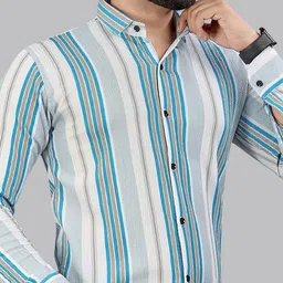 Metronaut Men Classic Regular Fit Vertical Striped Spread Collar Casual Shirt image 2