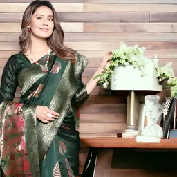 CANIZZARO Embllished Woven Design Zari Banarasi Saree image 4