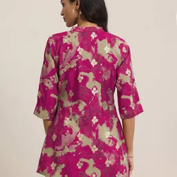 Libas Floral Printed Panelled Kurti image 3