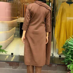 KALINI Women Floral Embroidered Regular Thread Work Pure Cotton Kurta with Trousers & With Dupatta image 2