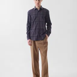 Snitch Men Slim Fit Checked Spread Collar Casual Shirt image 3