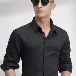 HIGHLANDER Men Comfort Relaxed Fit Textured Spread Collar Cotton Casual Shirt-picture-28