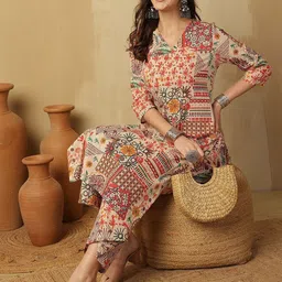 VASTRAHUT Women Ethnic Motifs Printed Straight Pure Cotton Kurta with Trousers & Dupatta image 3