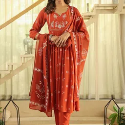 GoSriKi Floral Printed Notch Neck Anarkali Kurta With Trousers & Dupatta-image-46