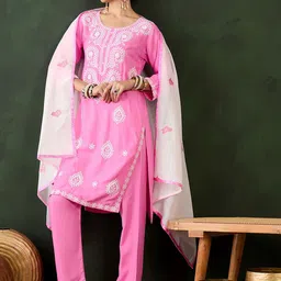 Maroosh Women Floral Embroidered Regular Thread Work Kurta with Trousers & With Dupatta image 3