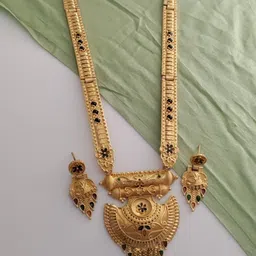 OM KRISHIV COLLECTION Gold-Plated Stone Studded Jewellery Set-picture-32