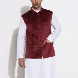 SHOWOFFFF Slim-Fit Mandarin Collar Nehru Jacket image 4