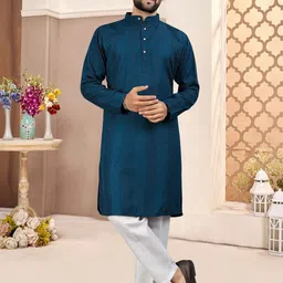 LAZZLY Men Embroidered Sequinned Kurta image 2