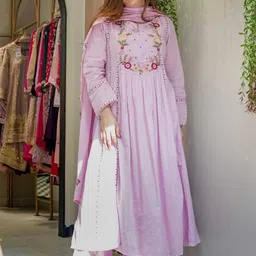 KALINI Embroidered Chanderi Silk Kurta Set with Organza Dupatta Kurta Sets image 2