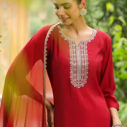 KALINI Embroidered Sequinned Notch Neck Chanderi Silk Kurta With Trousers & Dupatta image 5