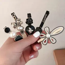 DOCTOR HEALTH SUPER SOFT Women Set Of 5 Embellished Tic Tac Hair Clip-picture-25